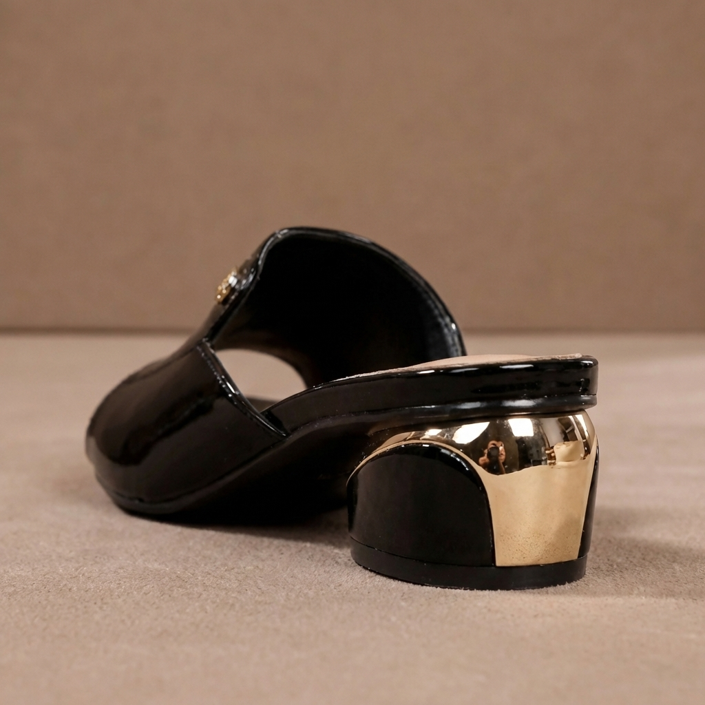 Lena | Shiny patent Heels With an open toe For a Timeless and Polished look