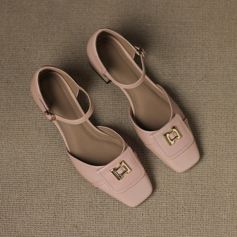 Tove | Soft leather shoes with a polished buckle