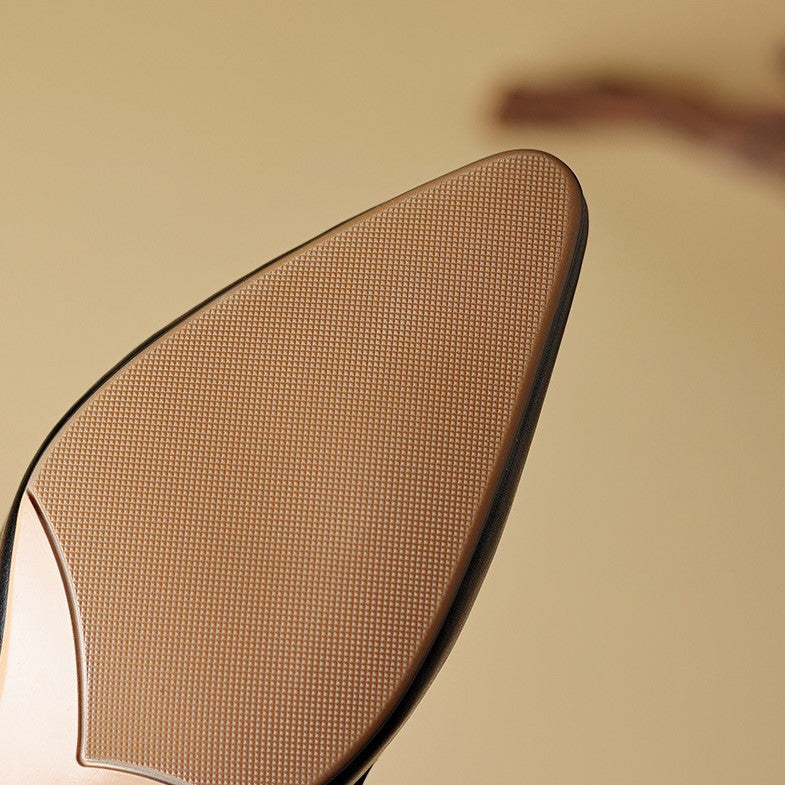 Johanna | Pointed-toe leather mules with a classic design