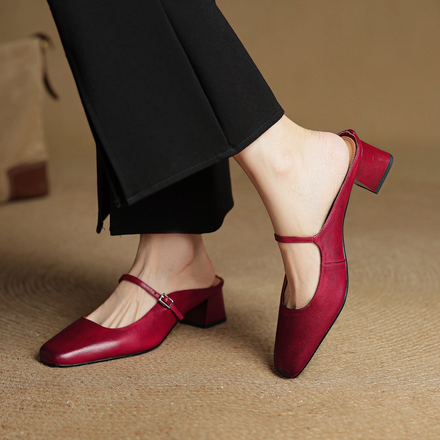 Karin | Classic Leather Mules – Comfortable Everyday Fit