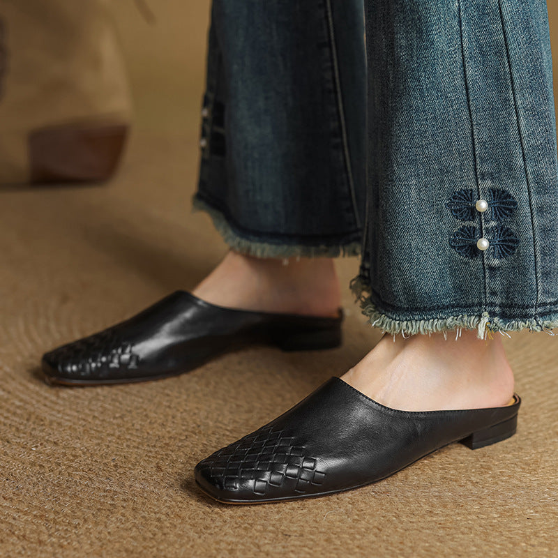 Birgitte | Genuine Leather Mules with a Pointed Toe