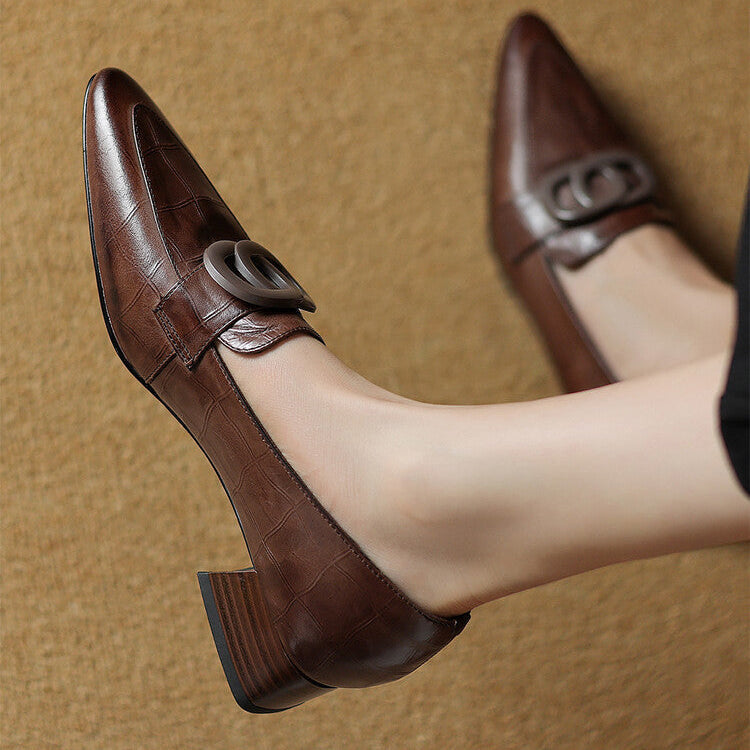 Alma | Pointed-toe shoes in leather with a block heel